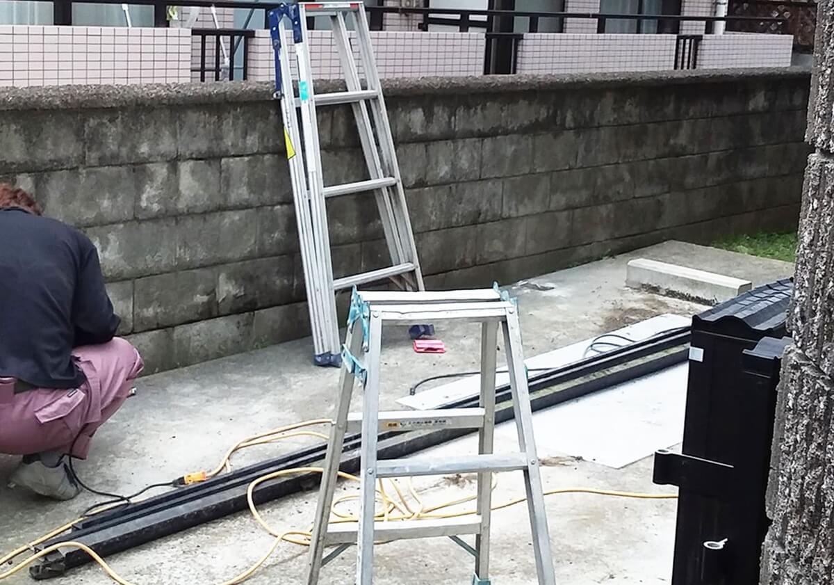 支柱(基礎)を切断する